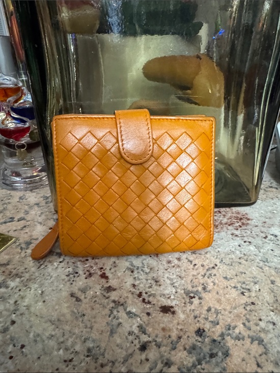 Bottega Veneta Handbags - Bottega Veneta Woven Compact Wallet in Tan Leather. Leather lining.